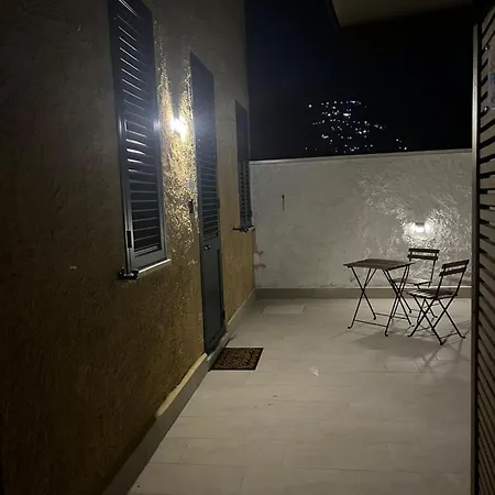 Mondello House Vendégház