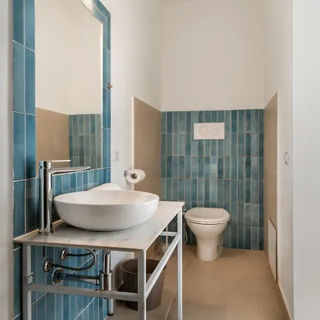 Mondello House Vendégház 3*