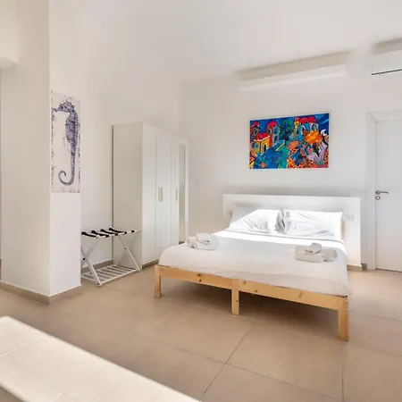 Mondello House Vendégház 3*