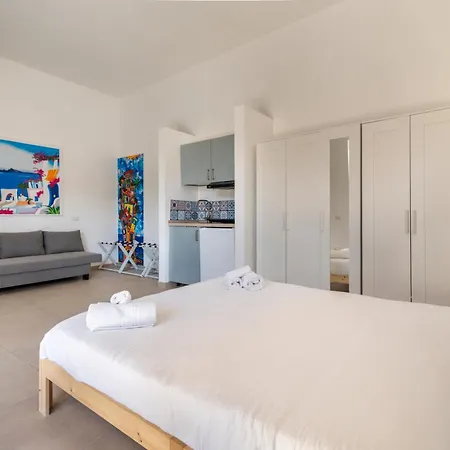 Mondello House Vendégház 3*